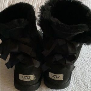 Ugg Bailey Bows women’s 6 Black